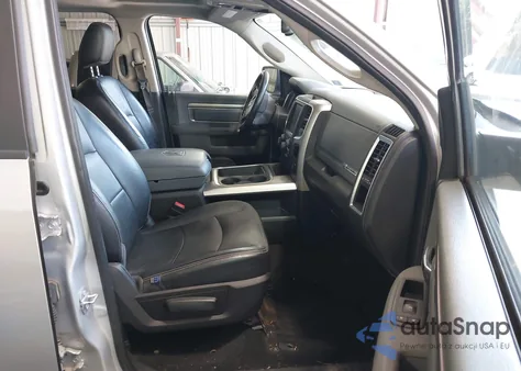 2017 Ram 1500 из США, поврежденный, VIN 1C6RR7LT2HS549153